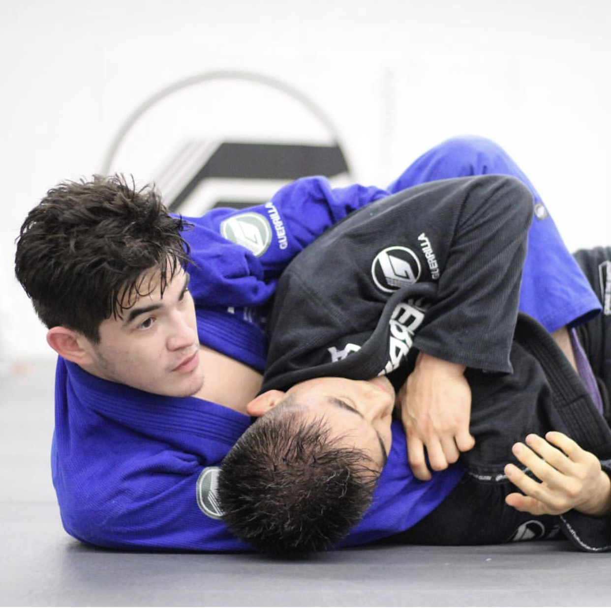 Learn the basics of dominant jiu-jitsu positions